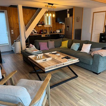 Chalet Du Bonheur - La Jenny Naturist Area ル・ポルジュ エクステリア 写真
