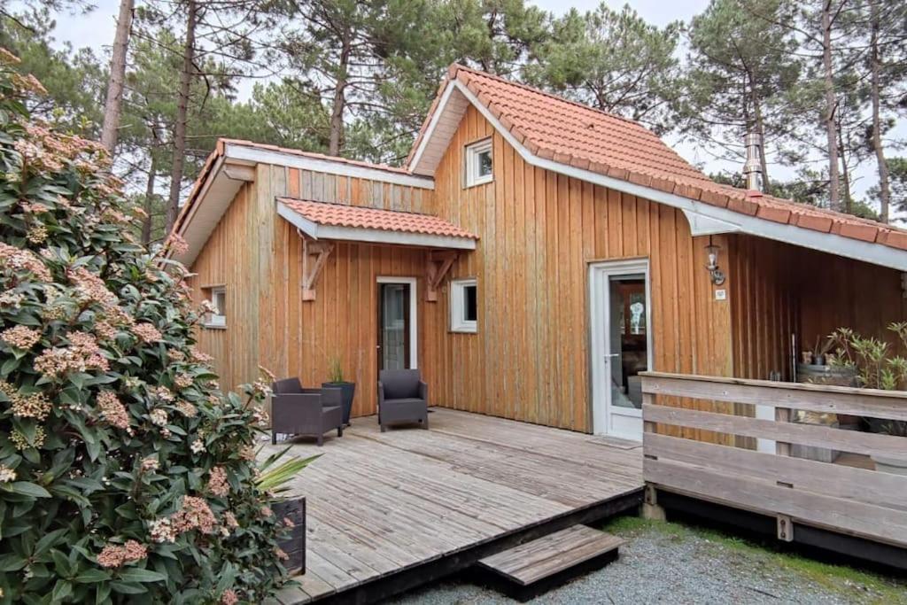 Chalet Du Bonheur - La Jenny Naturist Area ル・ポルジュ エクステリア 写真