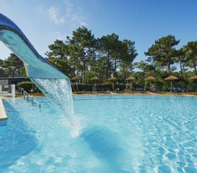 Chalet Du Bonheur - La Jenny Naturist Area ル・ポルジュ エクステリア 写真